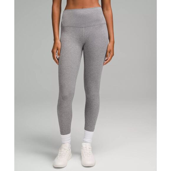 Lululemon Heather Gray Align 25" Size 10 - Picture 3 of 3